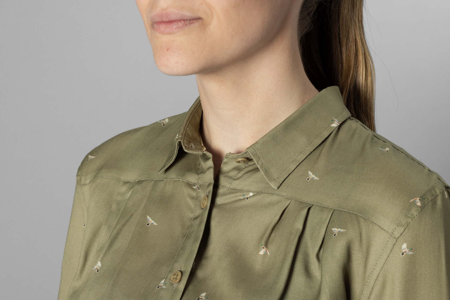 Abigail Bluse - Dust green/Flying ducks