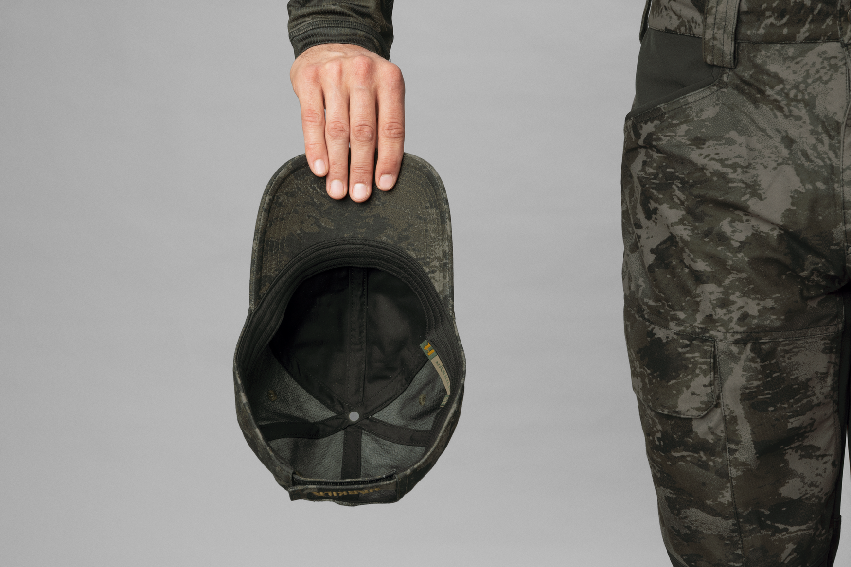 Modi Camo kasket - AXIS MSP®Black/Black