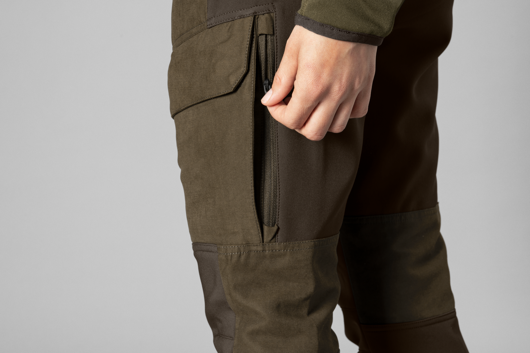 Härkila Scandinavian Hose Woman - Willow green/Deep brown
