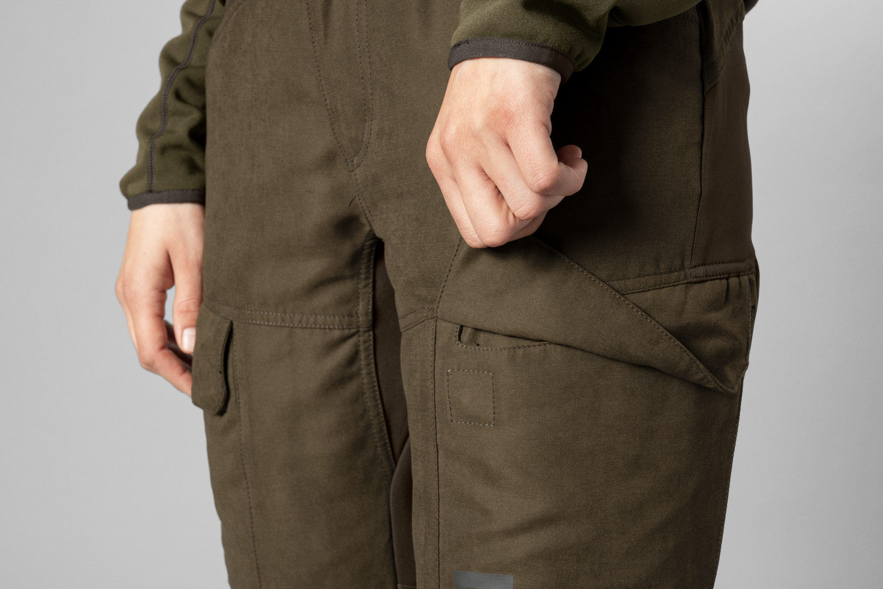 Härkila Scandinavian Hose Woman - Willow green/Deep brown