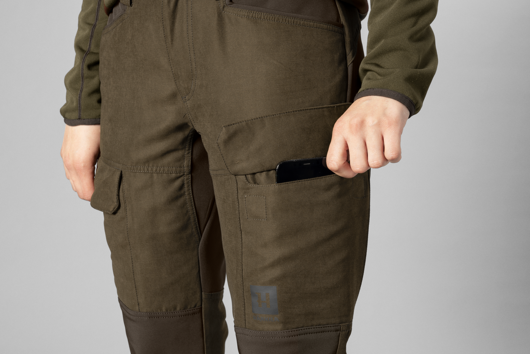 Härkila Scandinavian Hose Woman - Willow green/Deep brown