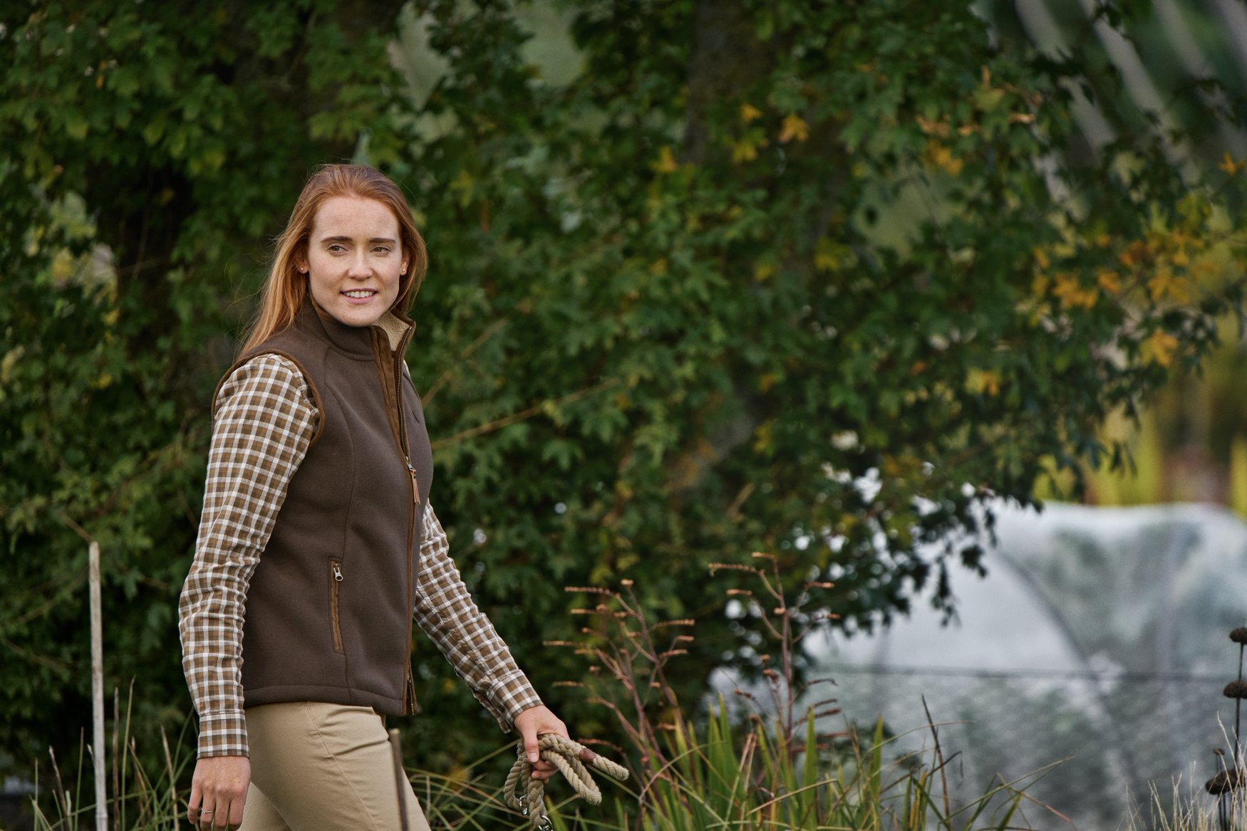 Sandhem sherpa fleece waistcoat W - Demitasse brown