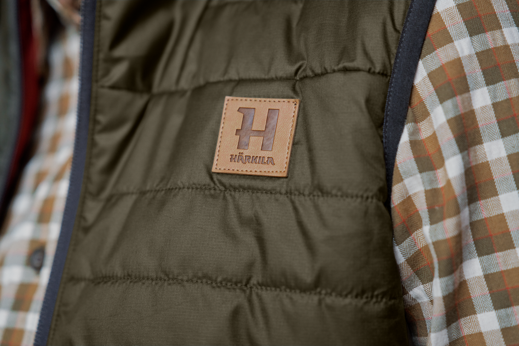 Härkila Kalix HSP Waistcoat W - Willow green/Arabian spice