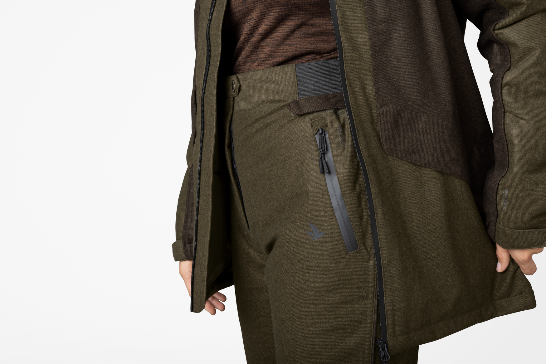 Avail Aya Insulated Hose - Pine green/Demitasse brown