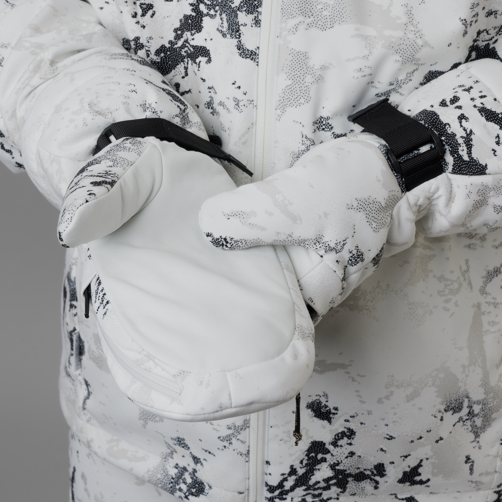 Winter Active WSP Insulated mitten - AXIS MSP®Snow