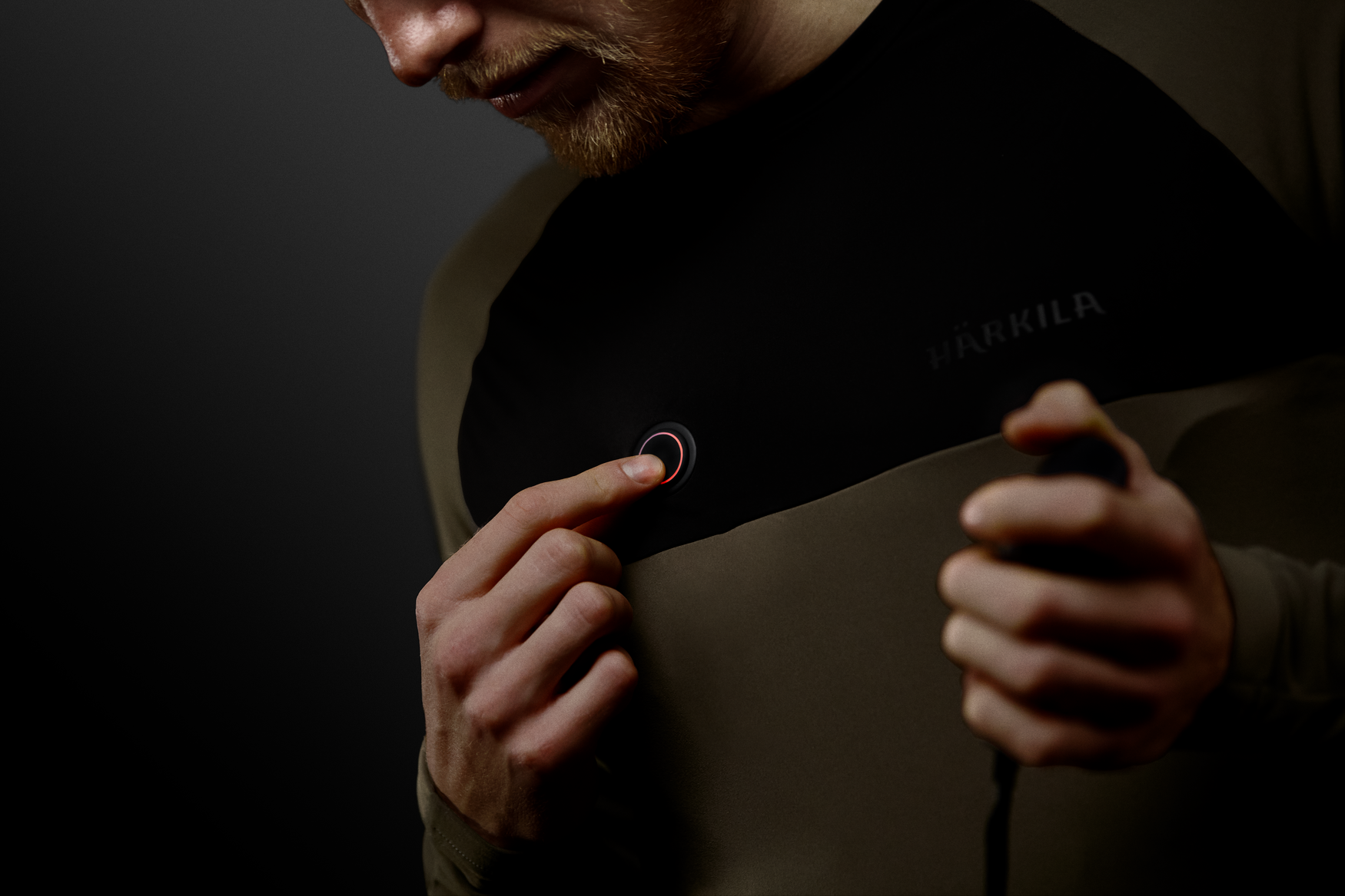 Härkila Heat USB-C L/S t-shirt - Willow green/Black