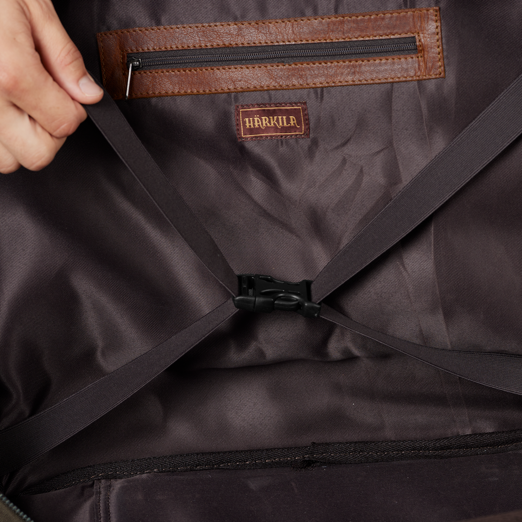 Härkila weekend bag 30 L - Warm olive