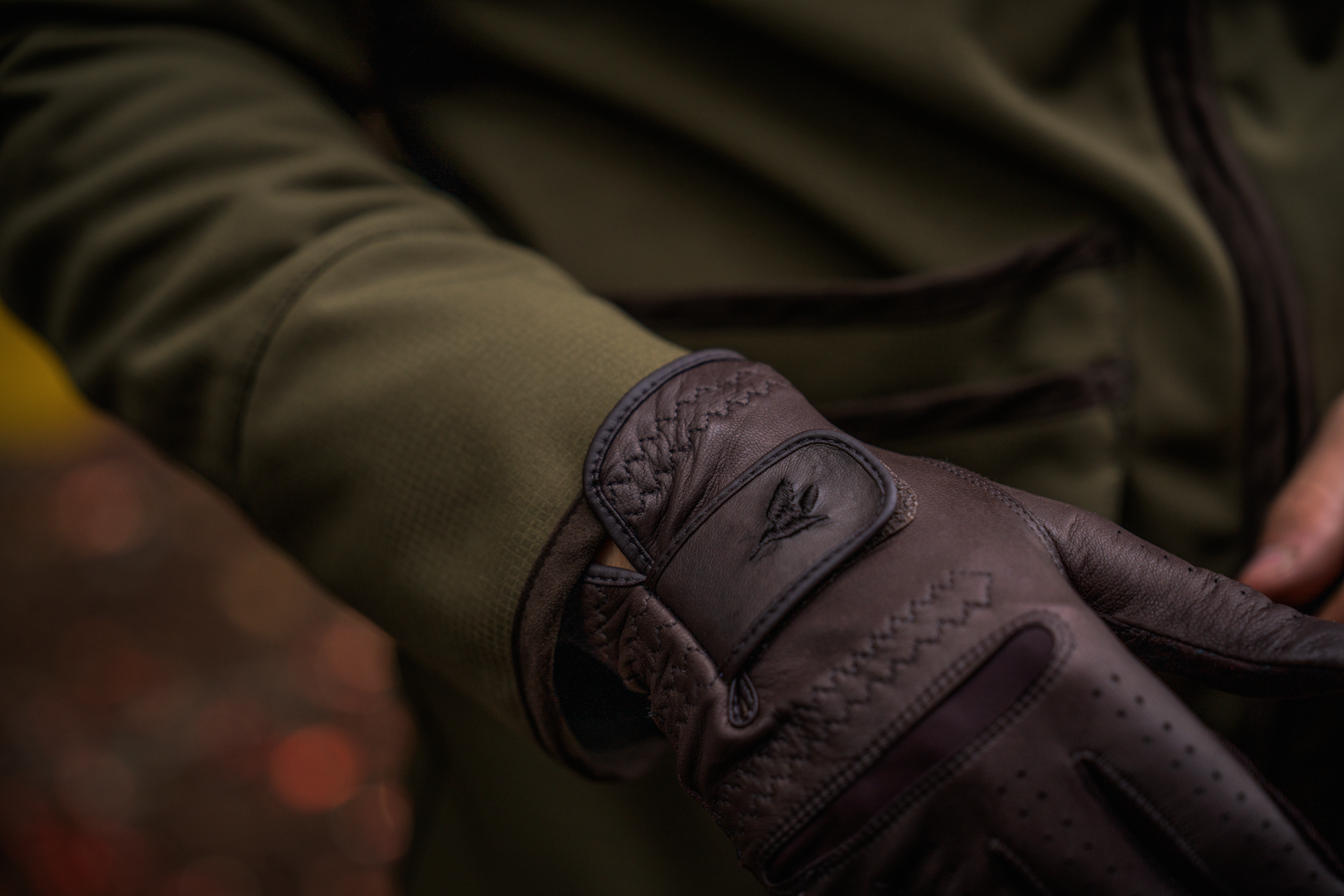 Aim Shooting Gloves - Chocolate Torte