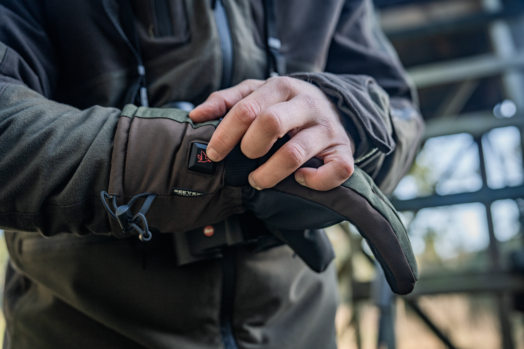 Celsius Heat Gloves - Pine green