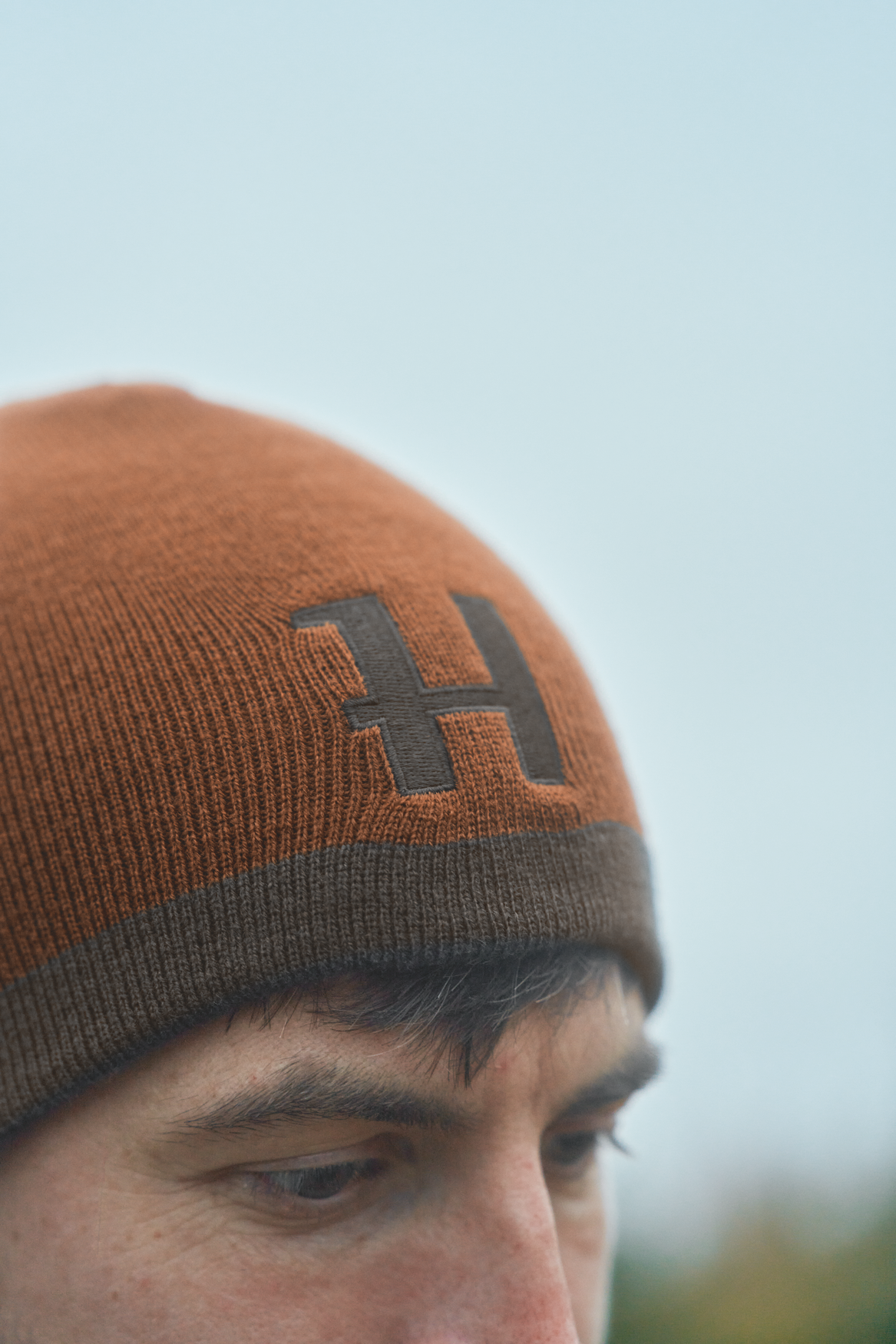 Härkila Reversible Beanie - Shadow brown/Rustique clay
