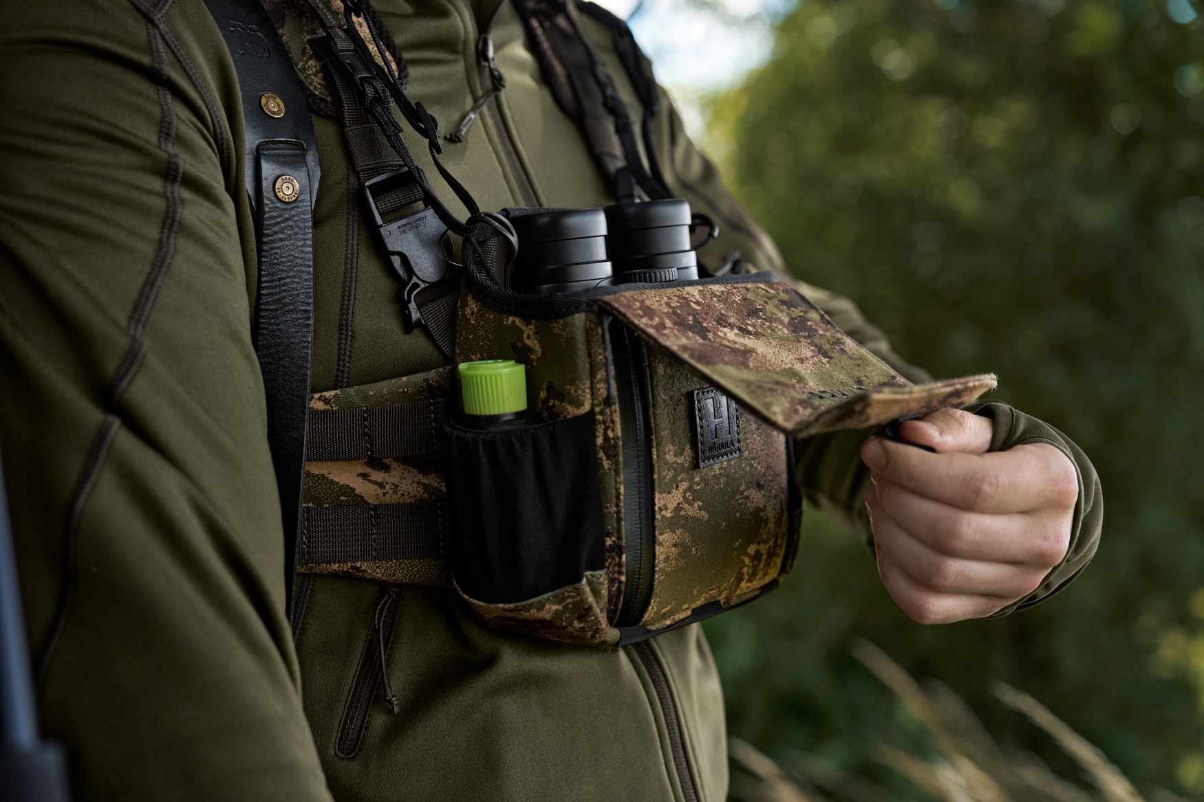 Härkila Camo Bino Harness - AXIS MSP®Forest