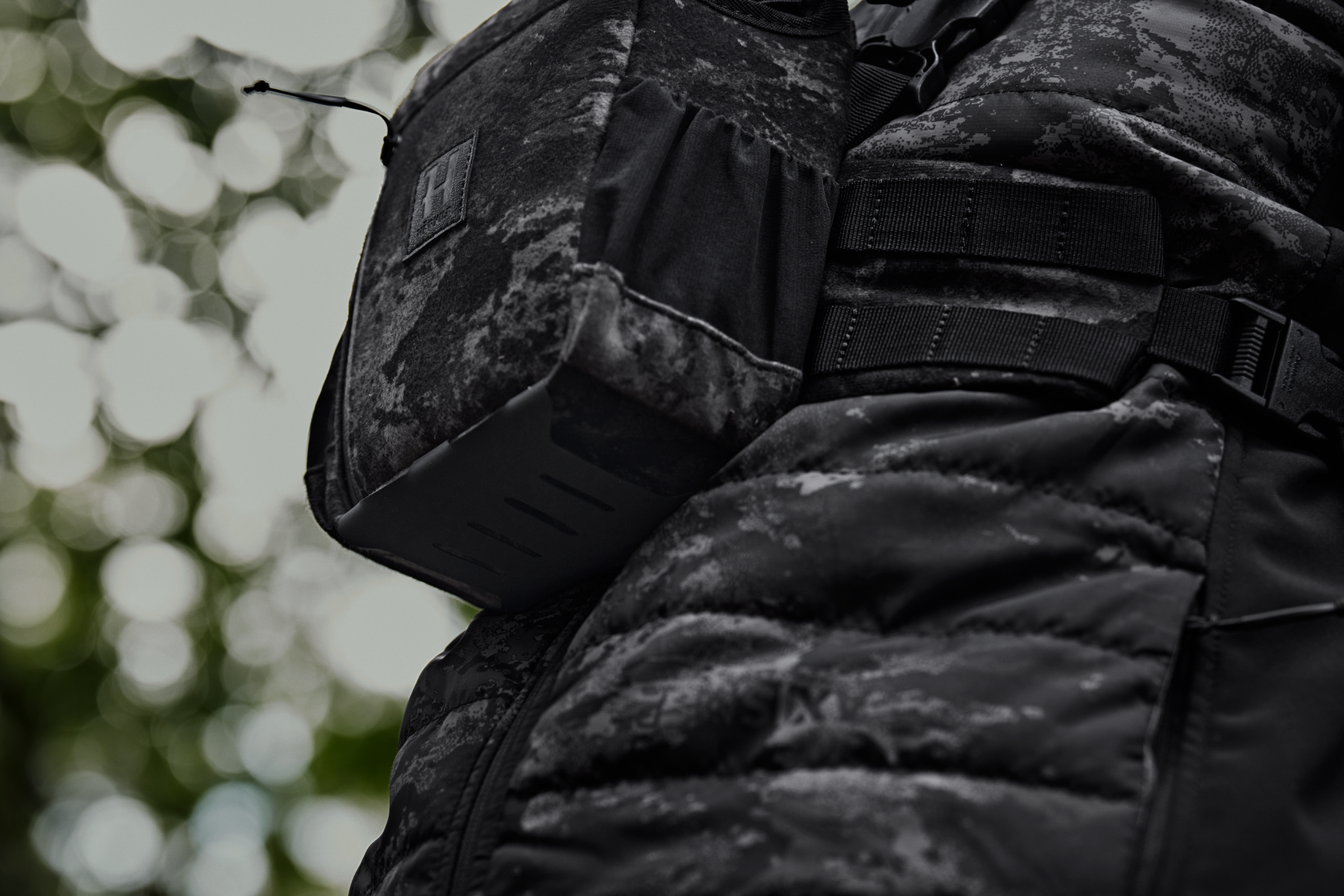 Härkila NOCTYX Bino Harness - AXIS MSP®Black