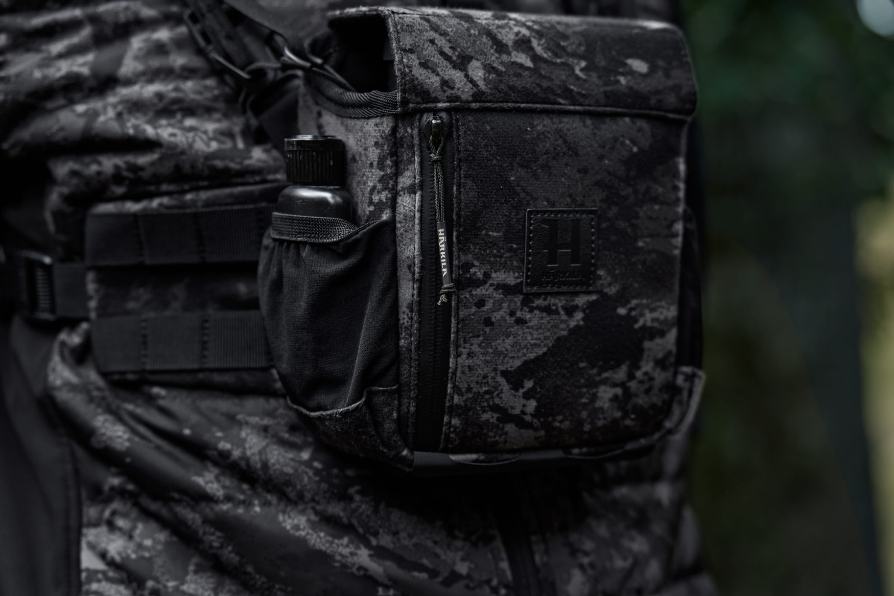 Härkila NOCTYX Bino Harness - AXIS MSP®Black