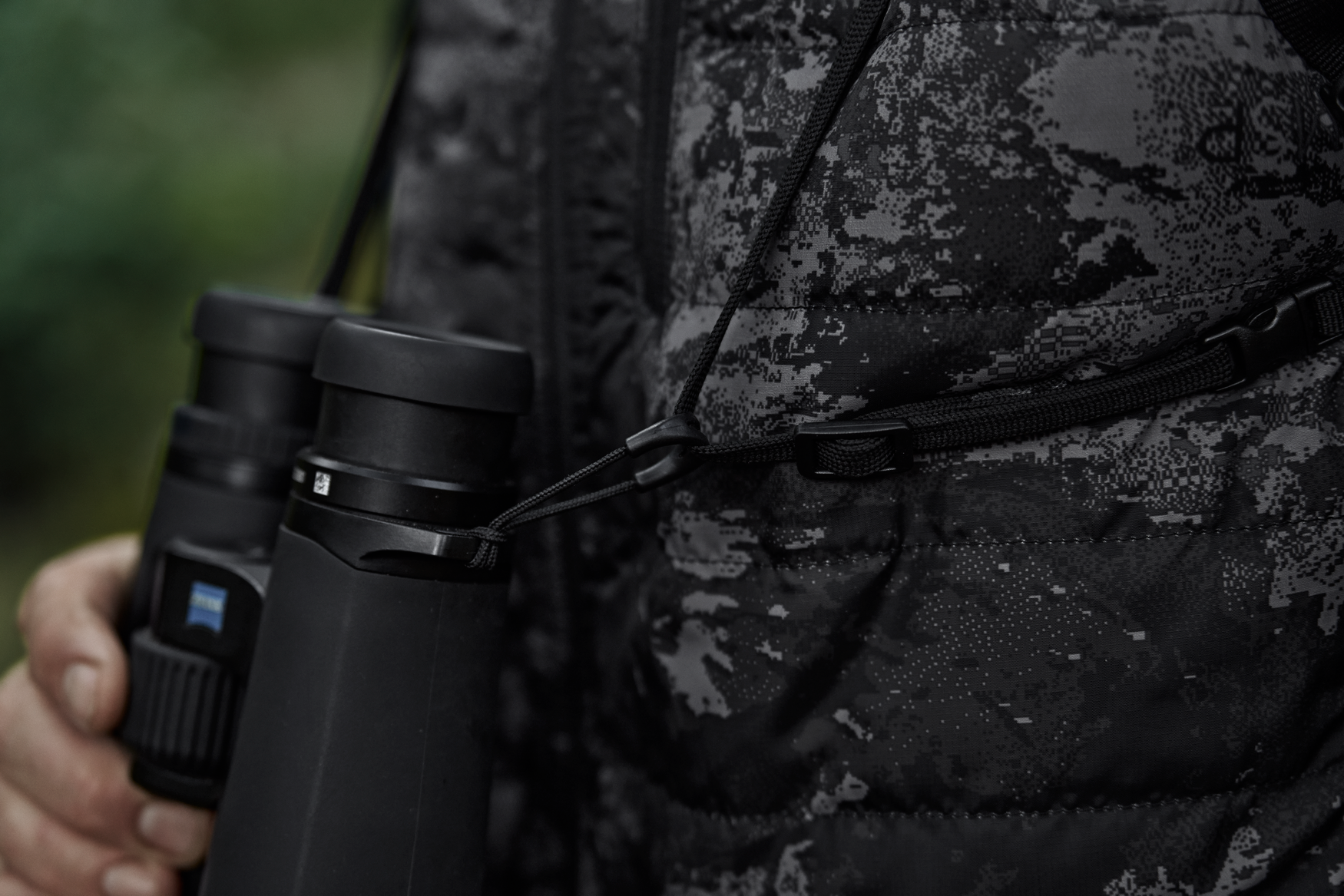Härkila NOCTYX Bino Harness - AXIS MSP®Black