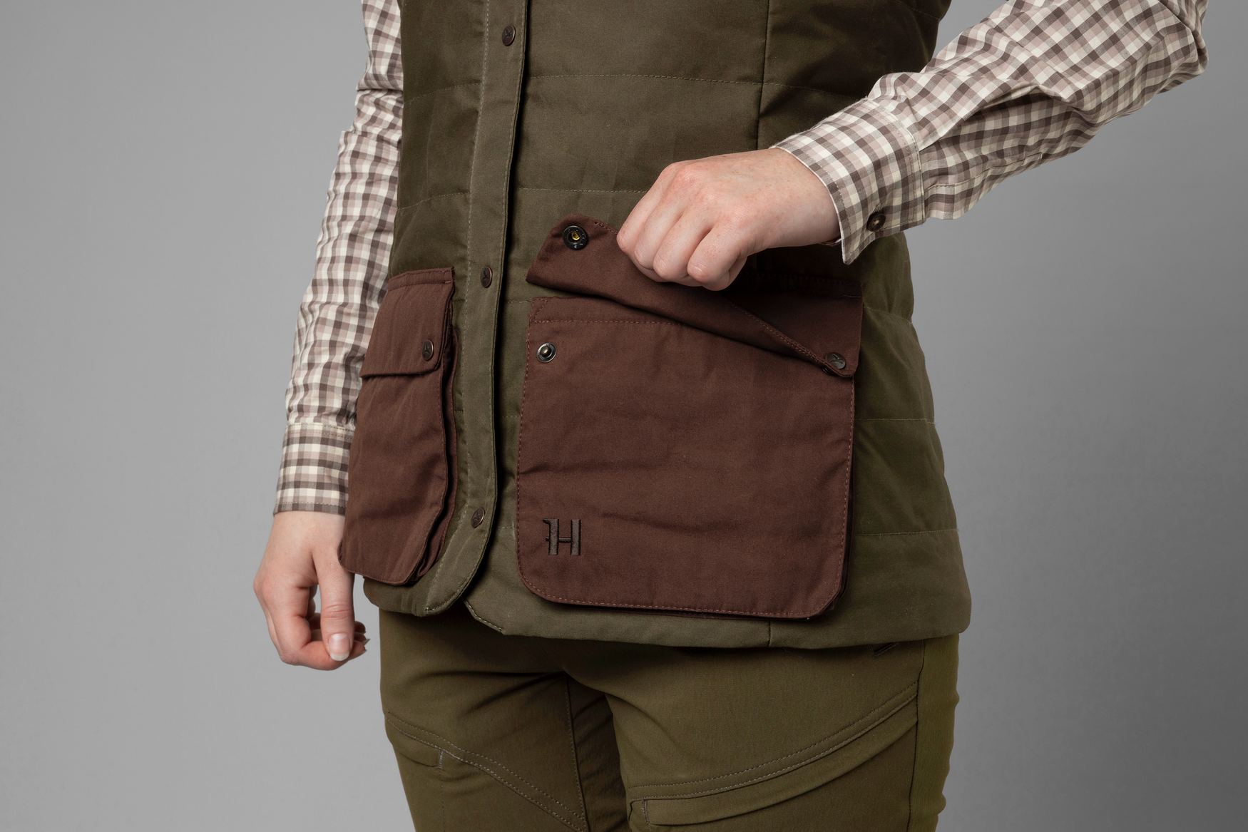 Retrieve vest Women - Dark warm olive/Burgundy
