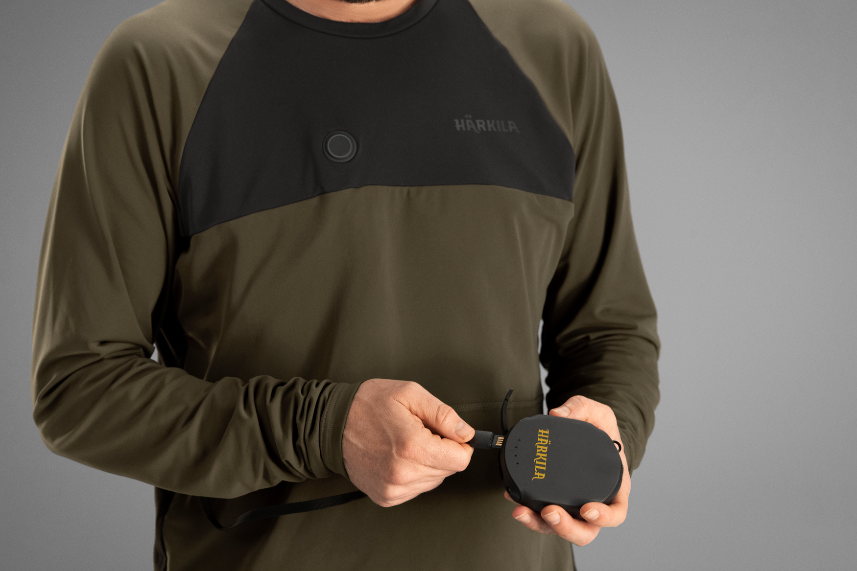 Härkila Heat USB-C L/S t-shirt - Willow green/Black