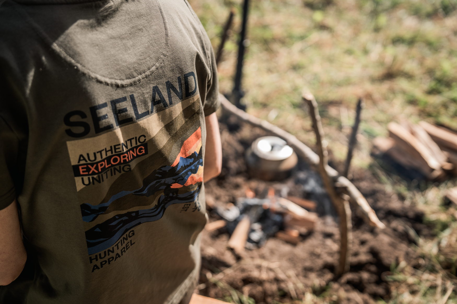 Leala T-shirt - Grape leaf