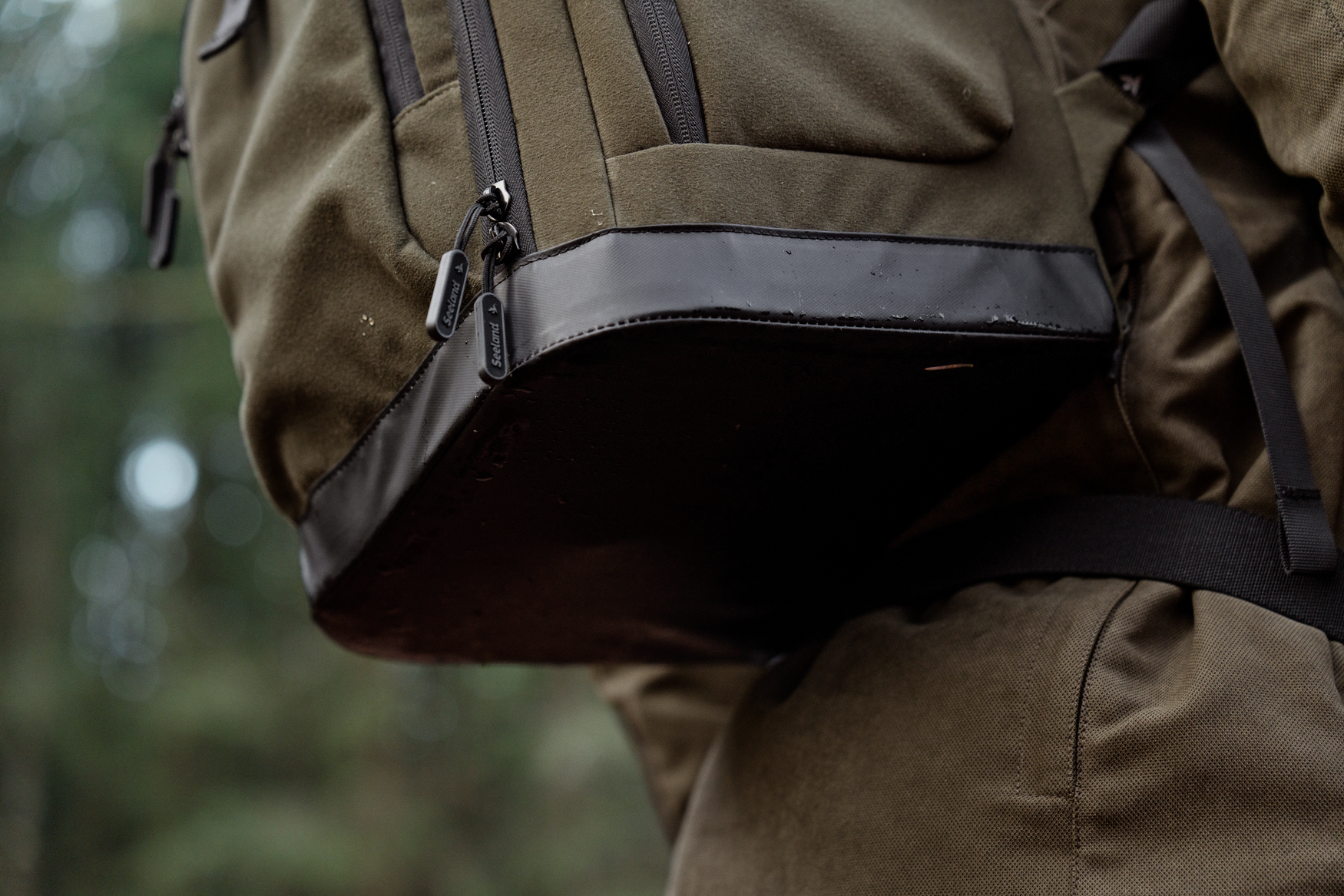Enduro Chair Backpack - Pine green